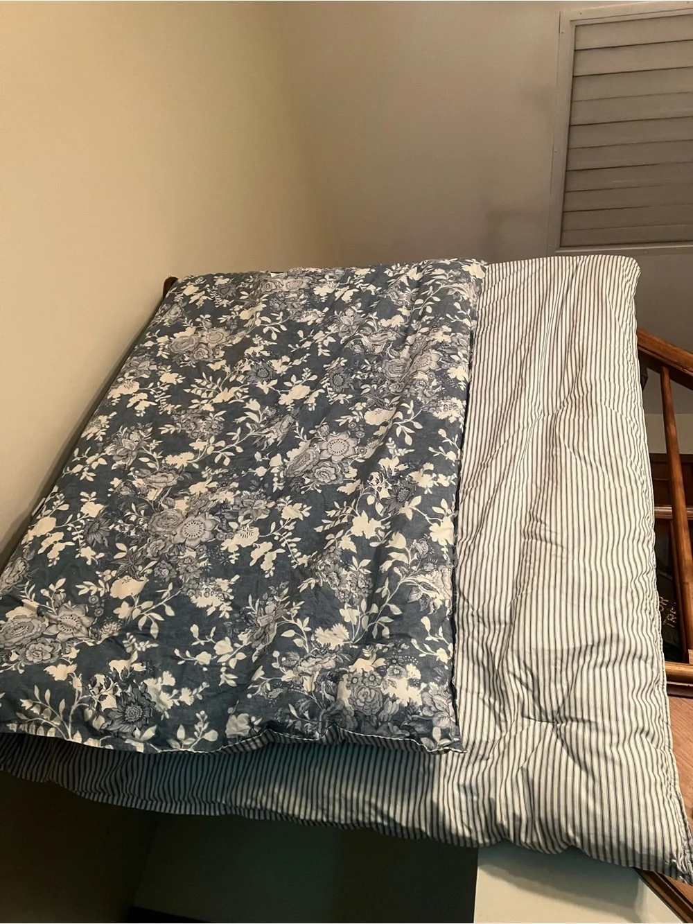 Ralph Lauren Indigo Cottage comforter🦋